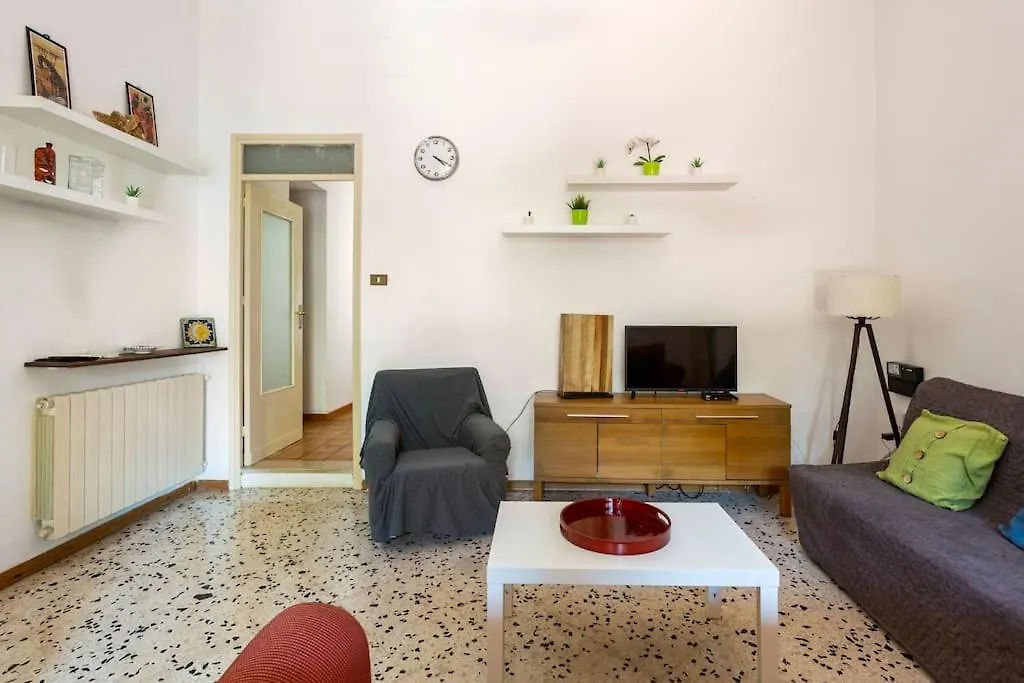 Mondello Sea View Beach Apartment 巴勒莫 0*,